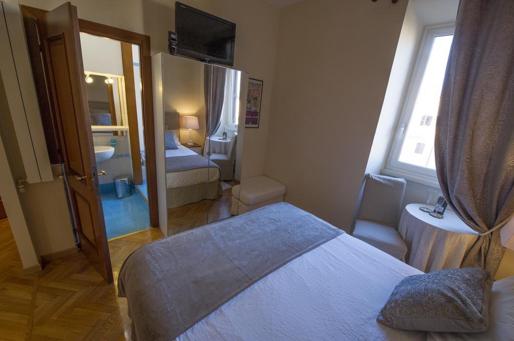 Bed & Breakfast A Casa Di Lia A Roma Номер фото