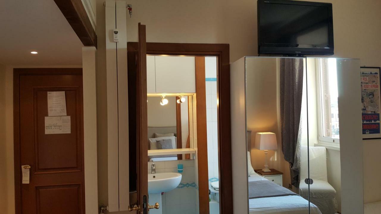 Bed & Breakfast A Casa Di Lia A Roma Экстерьер фото